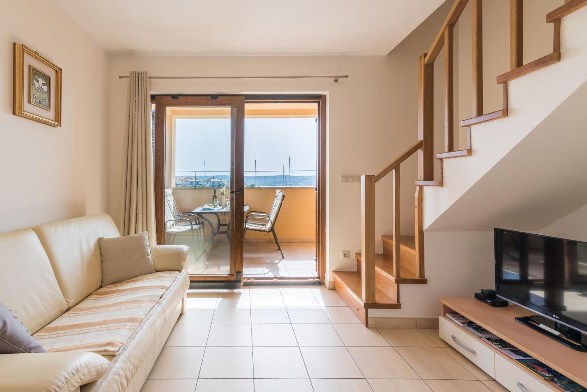 Apartments Insula Aurea Klimno Chambre photo